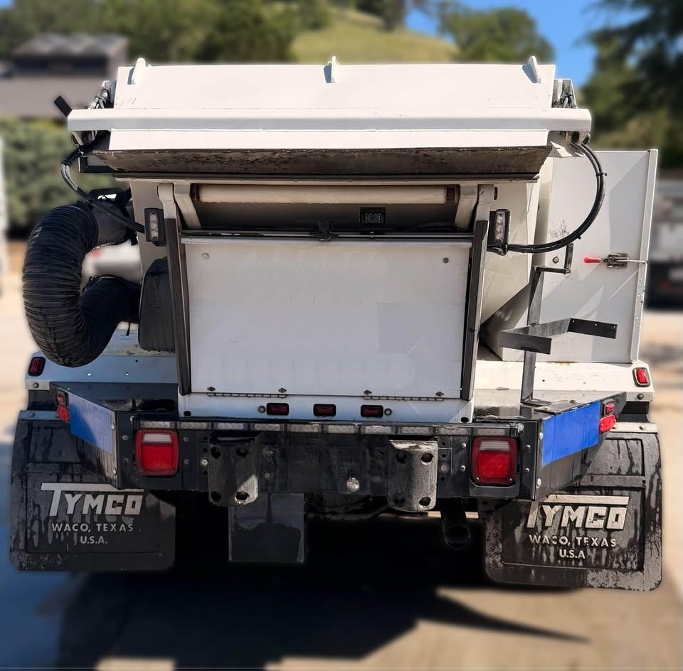 2022 Ford F-450 with 2023 Tymco 210 Sweeper - image 6