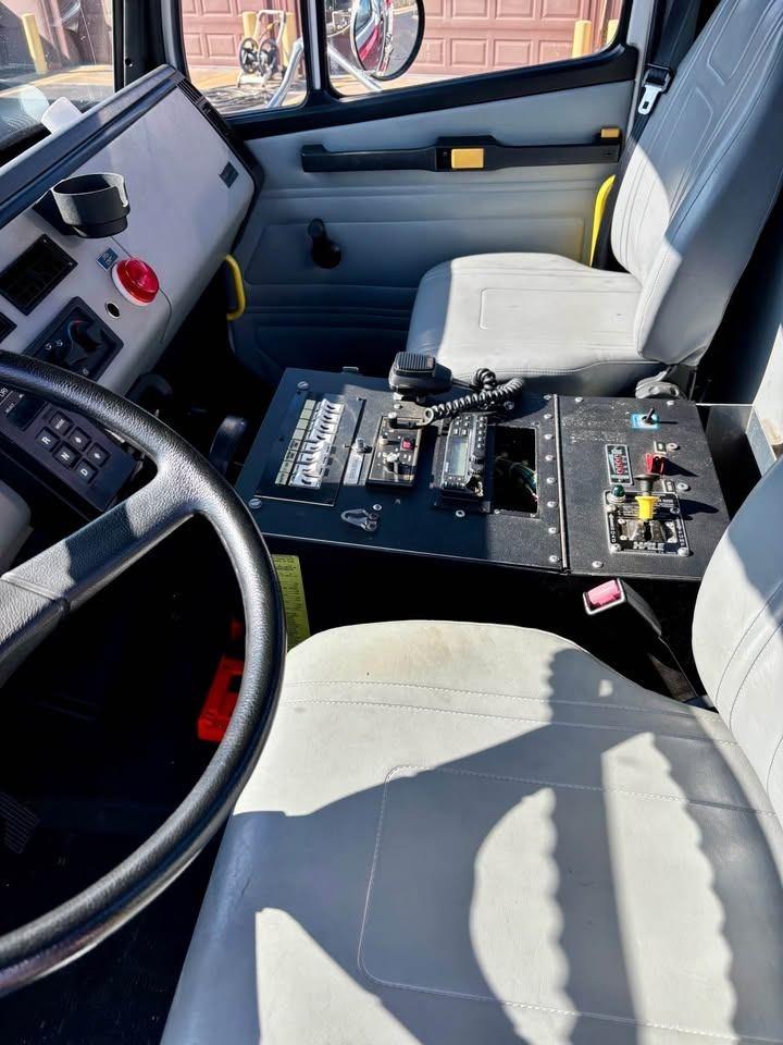 1996 Freightliner 3D Pumper - image 17
