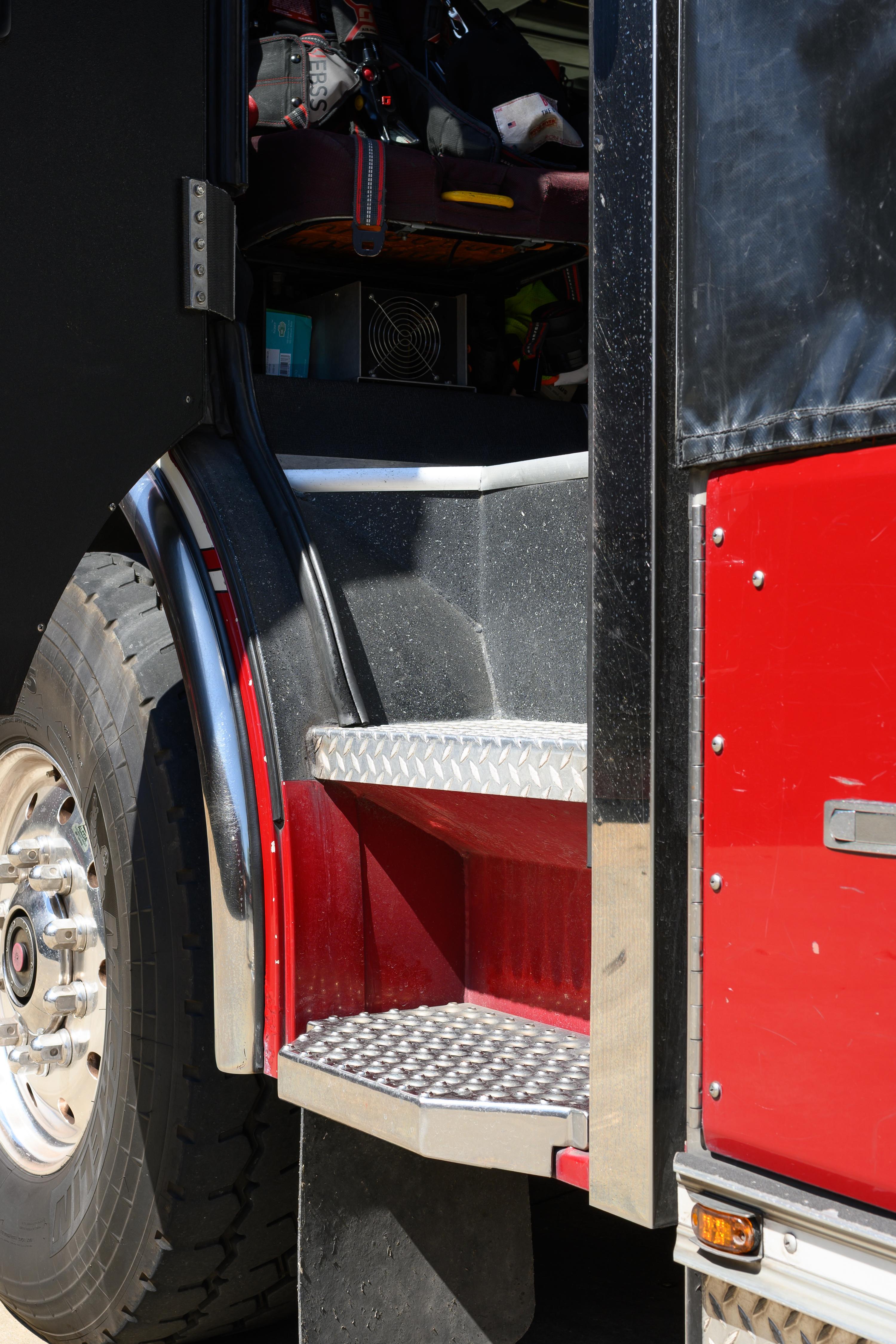 2009 Crimson Spartan Rescue Pumper - image 137