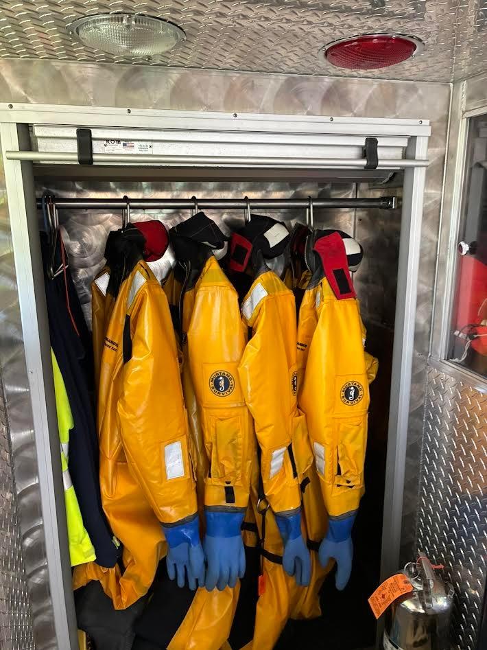1998 4 Guys Ford Medium Rescue - image 28