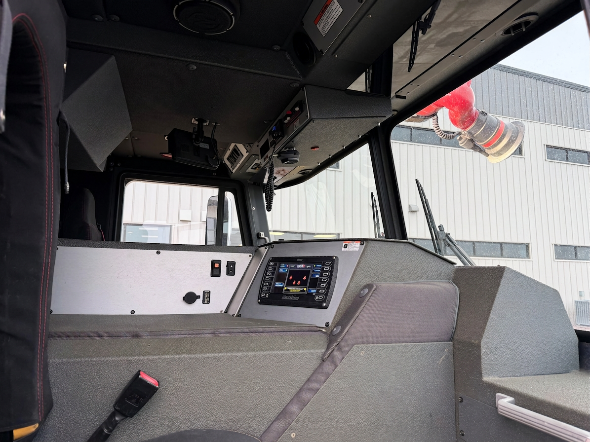 2018 KME PREDATOR 109' Aerial - image 19
