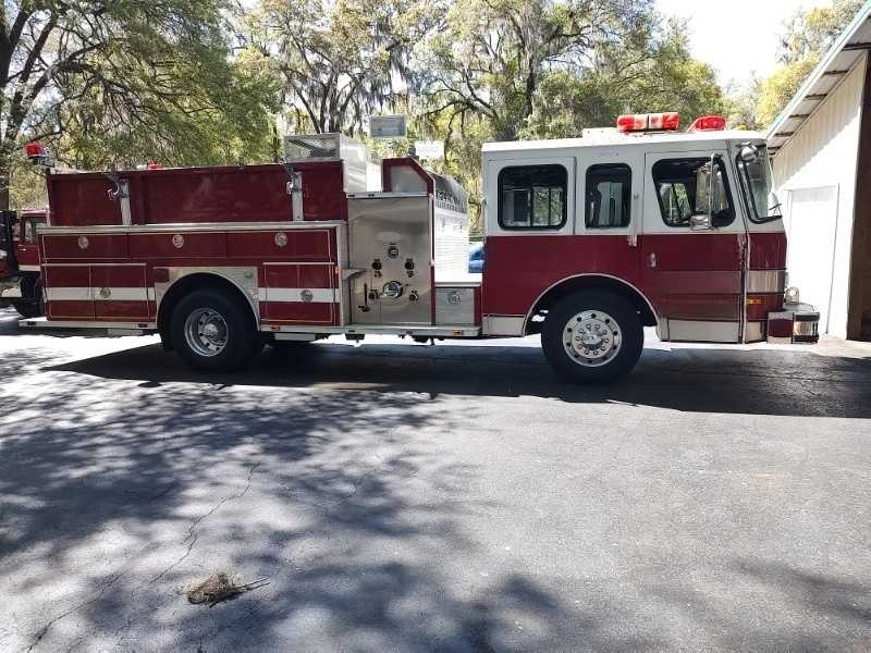 1990 E-One Pumper