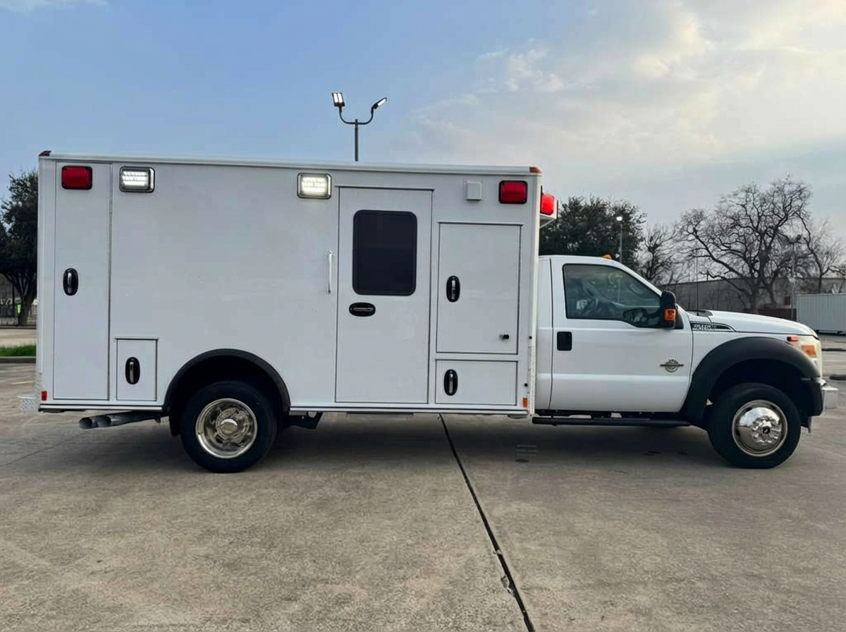 2015 Frazer Ford Type I Ambulance - image 6