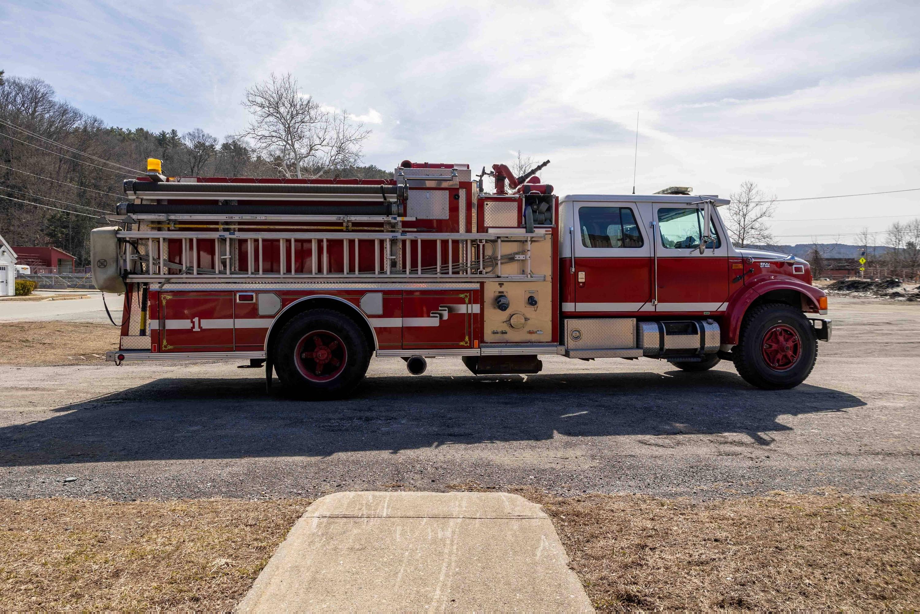 1996 Central States International Pumper - image 3