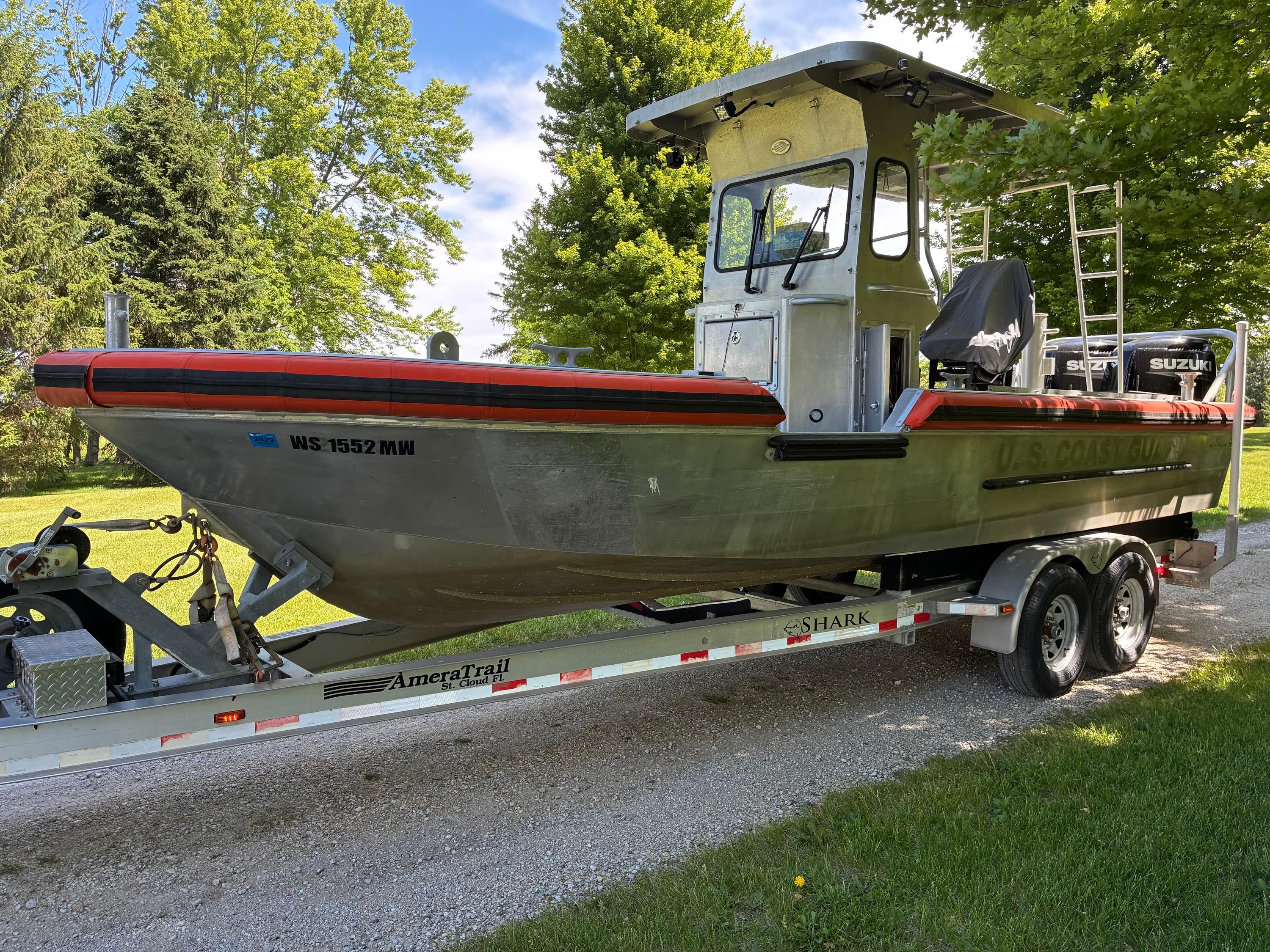 2010 Metal Shark Relentless / USCG Patrol Response Boat - image 1