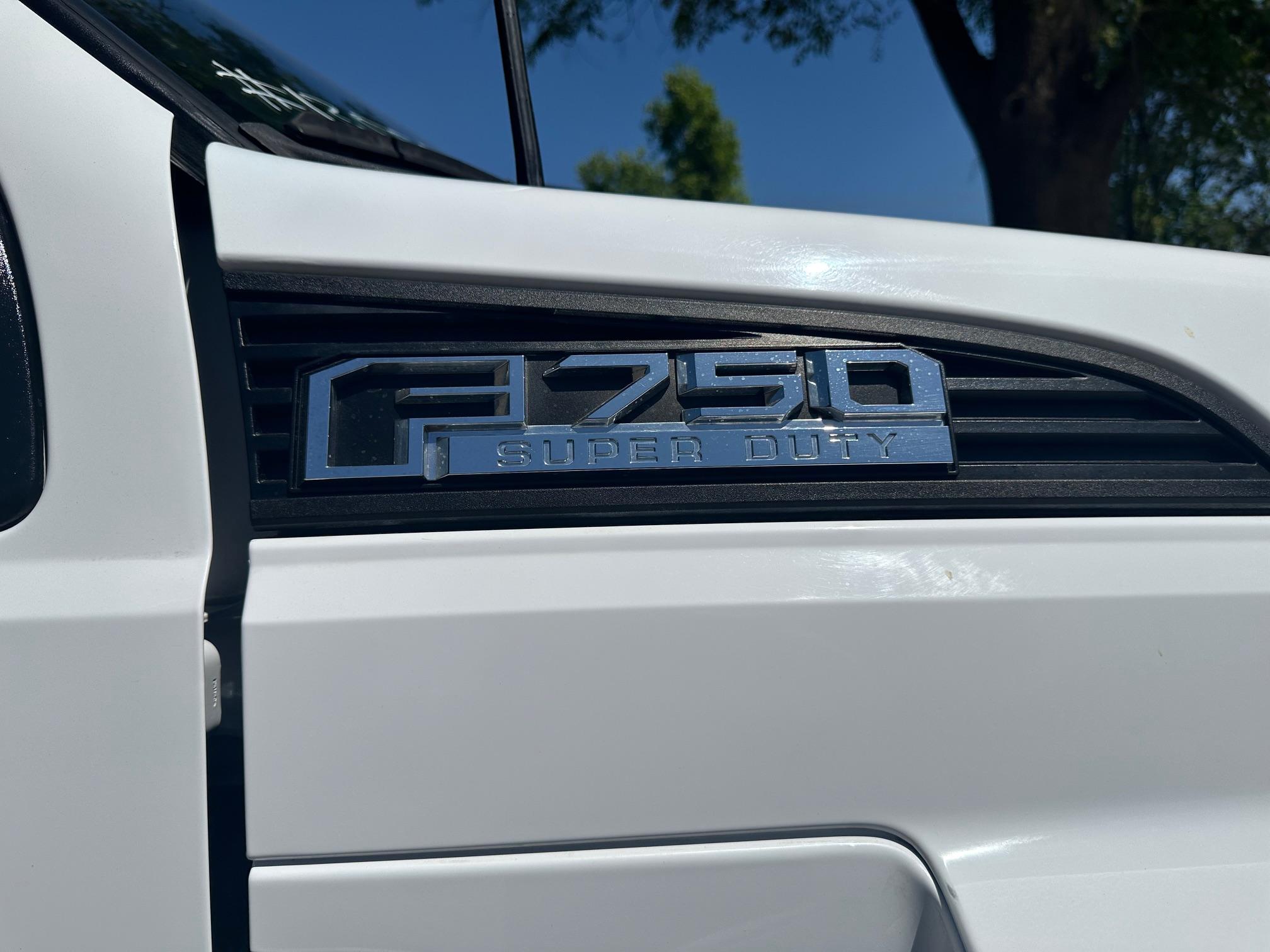 2022 Ford F-750 Extra Cab Chipper Dump Truck - image 18