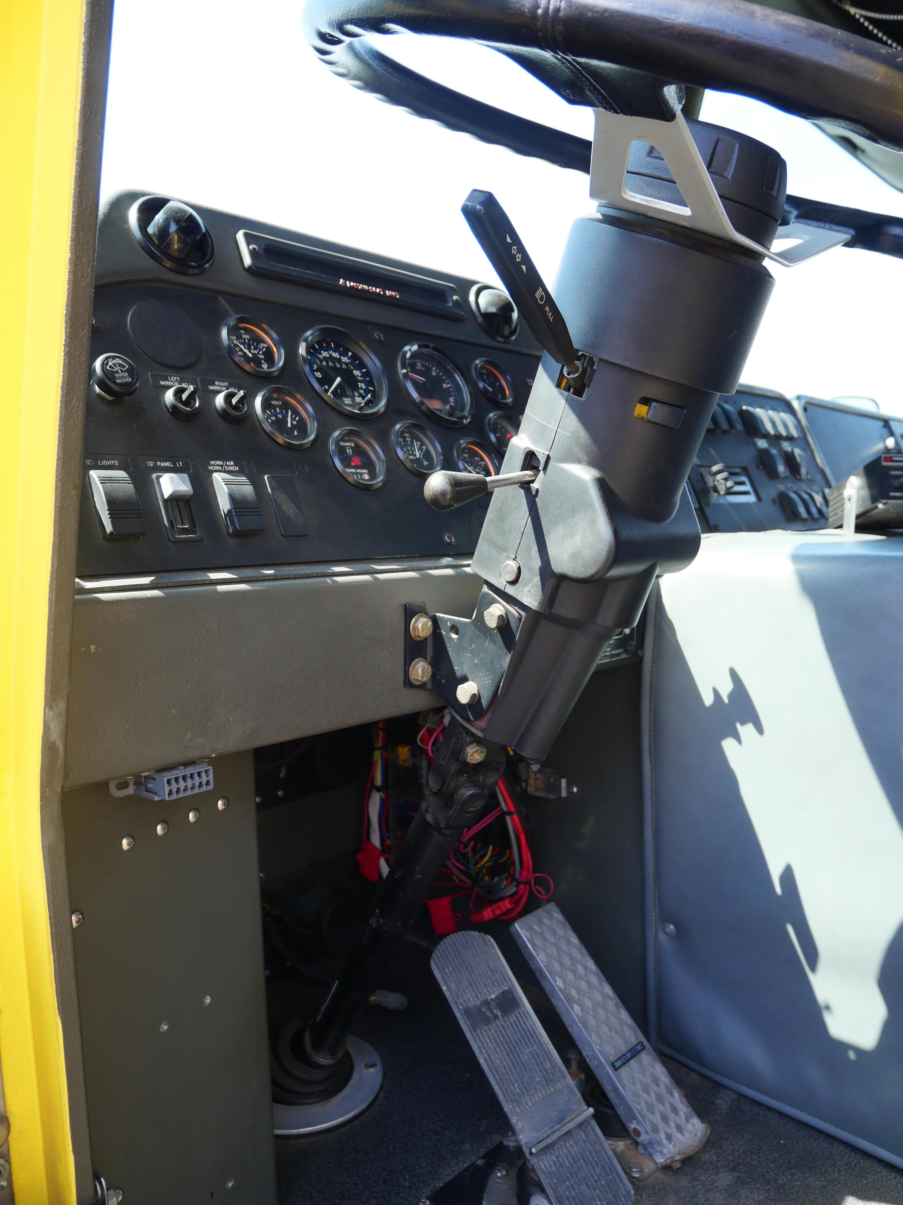 1995 E-One Cyclone Pumper - image 42