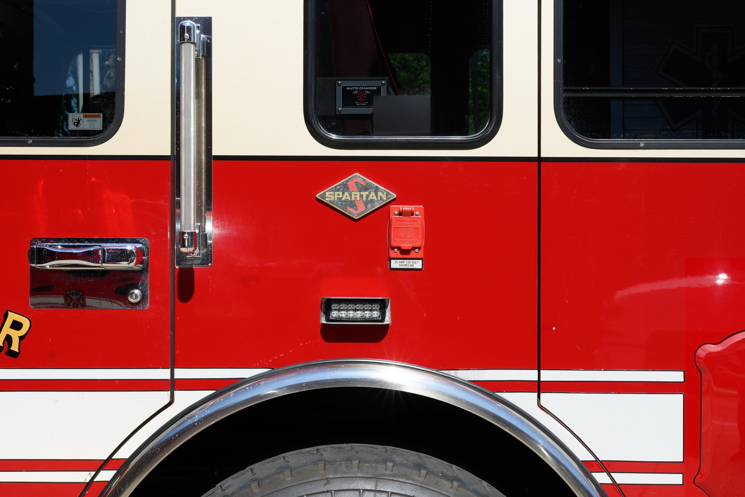2009 Crimson Spartan Rescue Pumper - image 156
