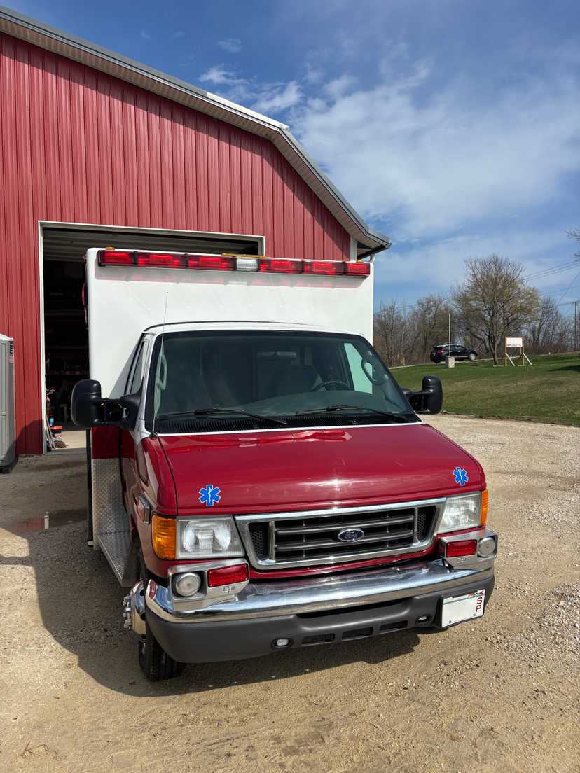 2006 Road Rescue Ford Type III Ambulance