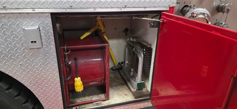 1988 Mack Pumper - image 26