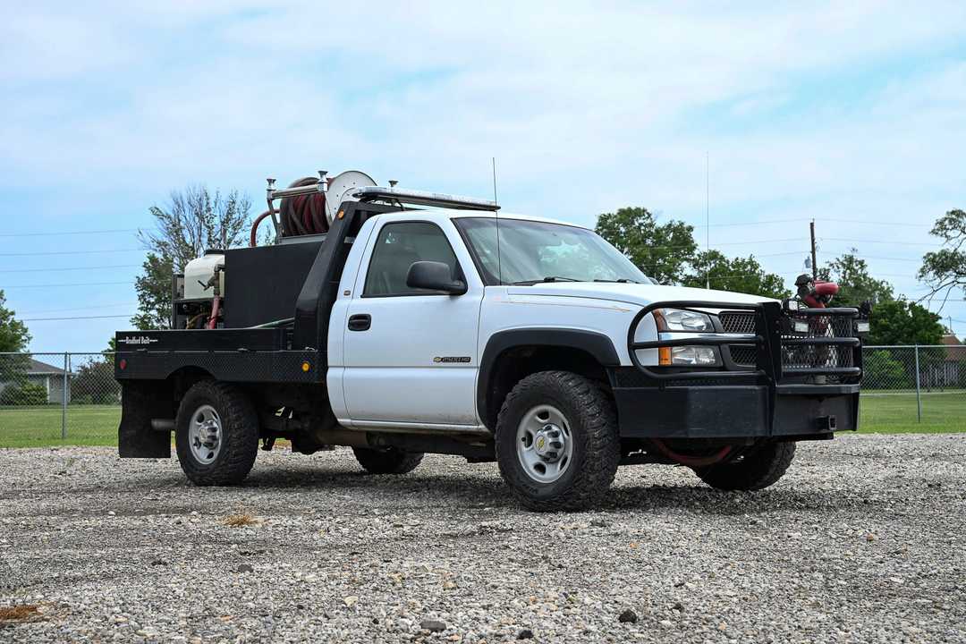 2003 Chevrolet 2500HD 4x4 Brush Truck