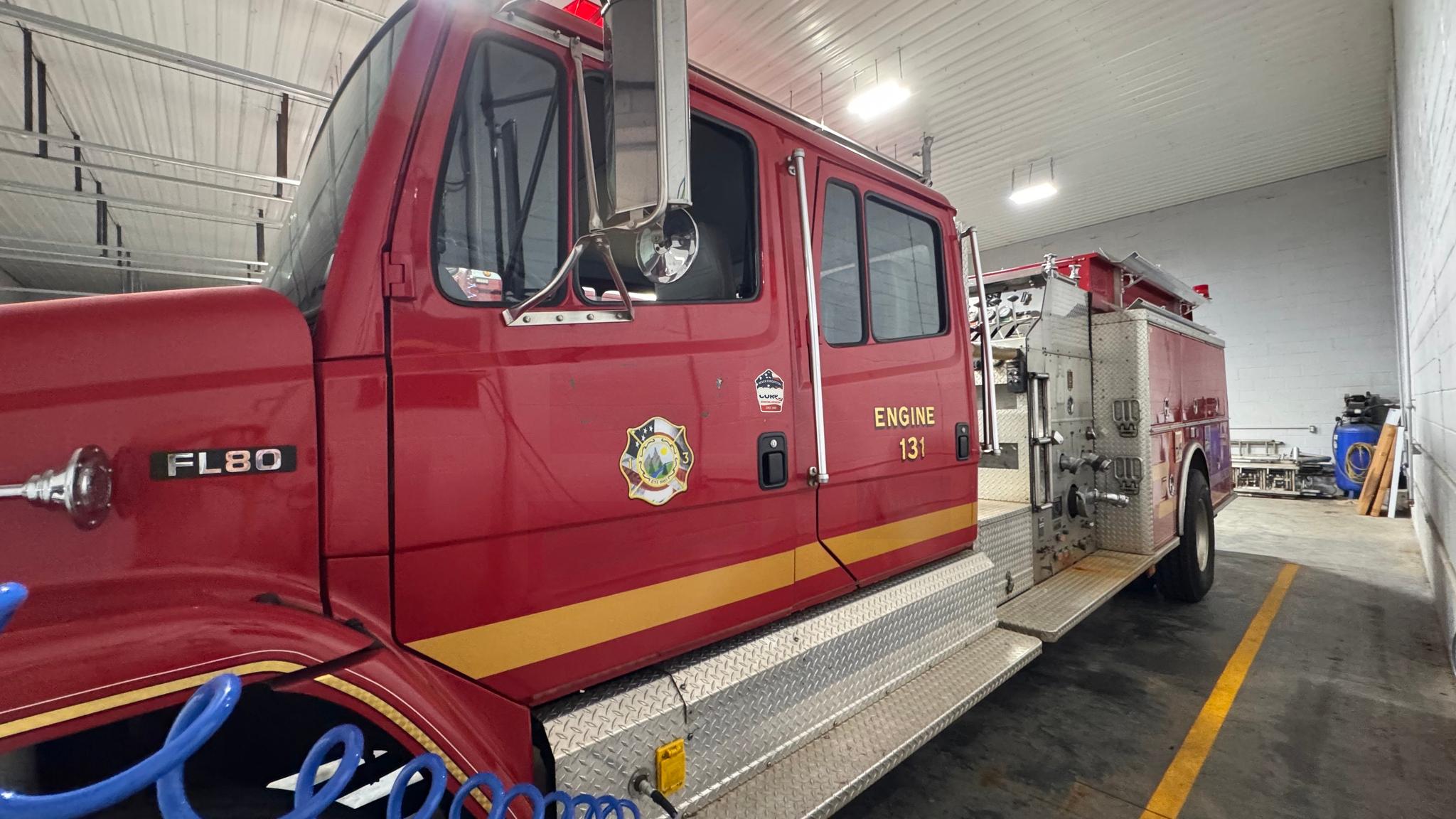 1993 KME Freightliner Pumper - image 3