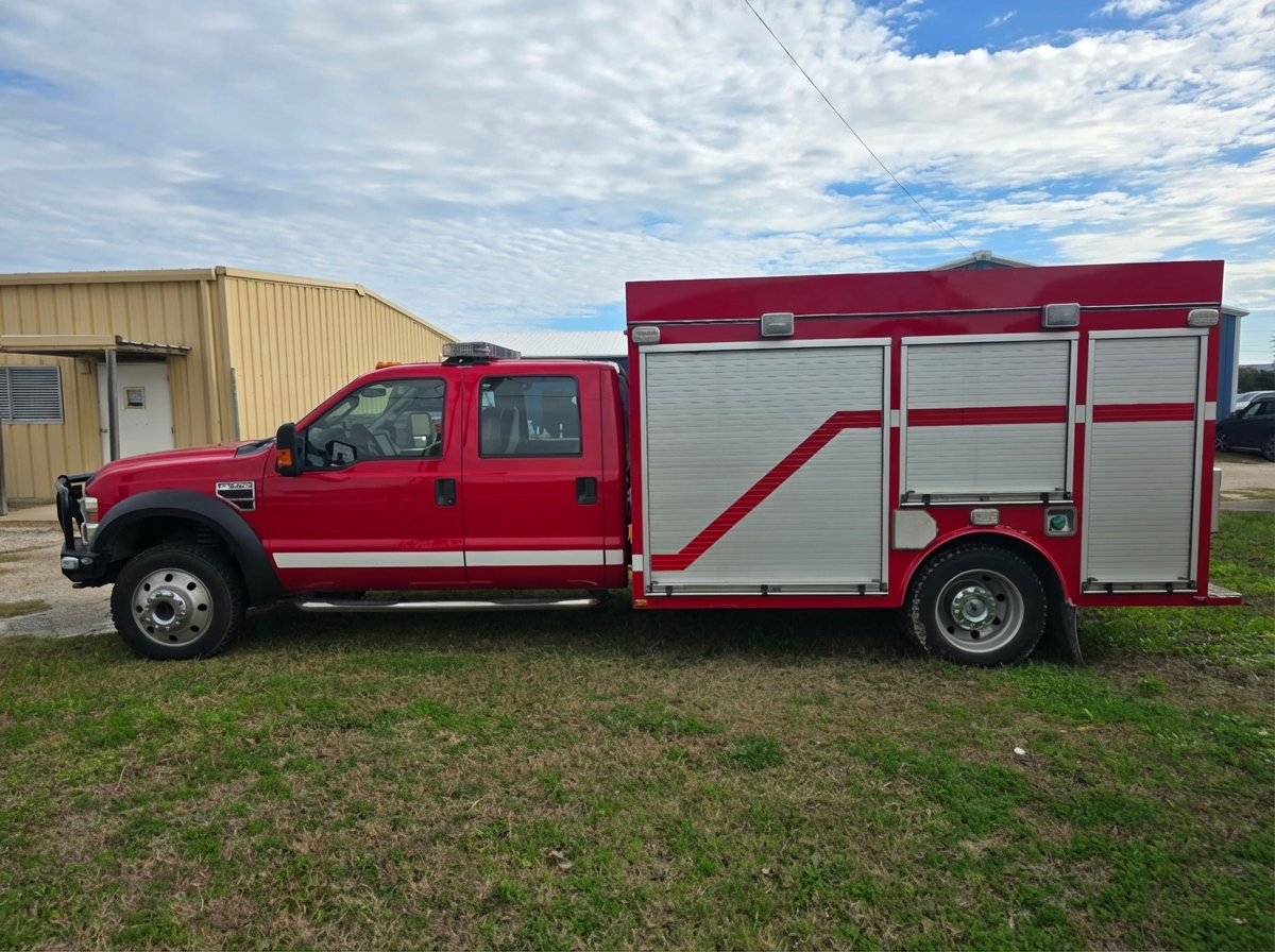 2008 Ford Rescue Pumper - image 2