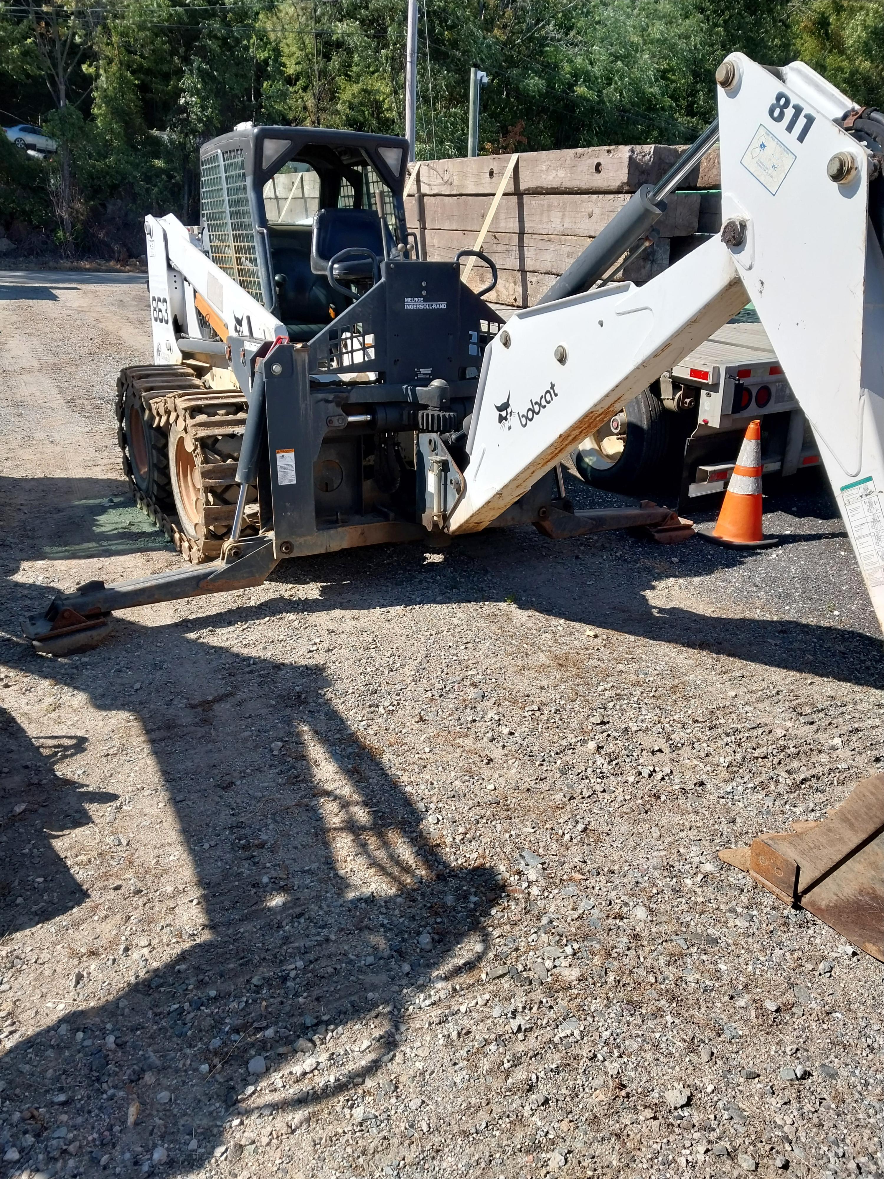 Bobcat 811 Backhoe Attachment off 863 Loader - image 8