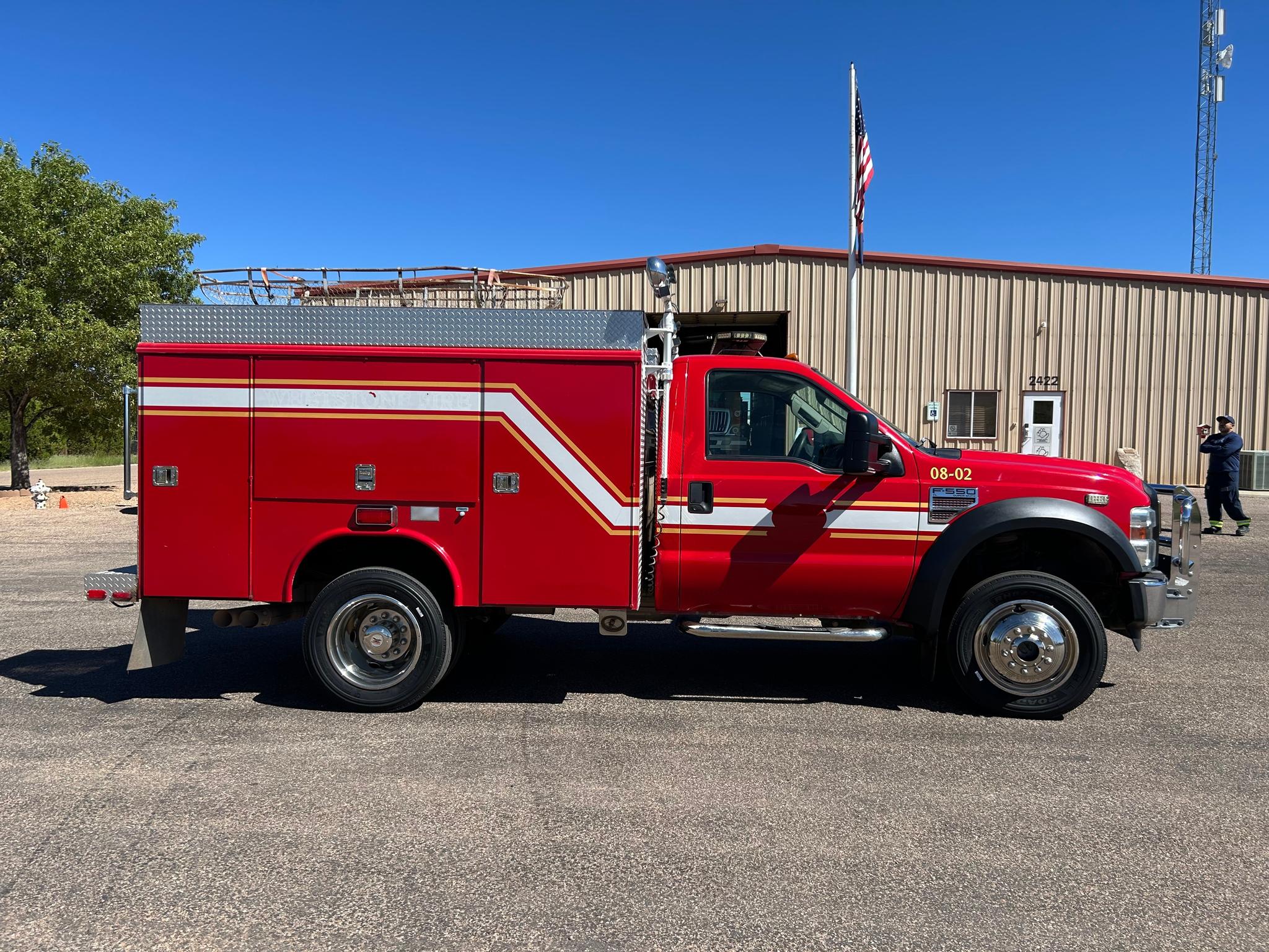 2008 Ford 4x4 Mini Pumper - image 5
