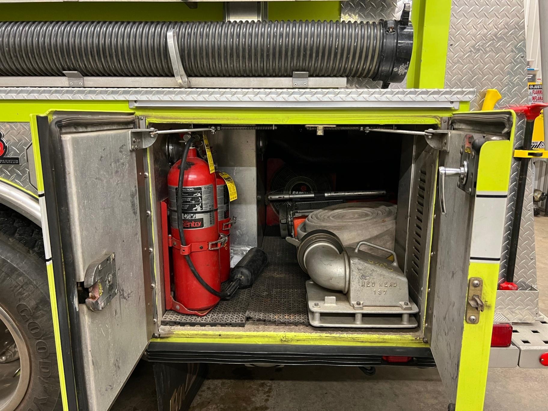2001 Ferrara International Pumper - image 11