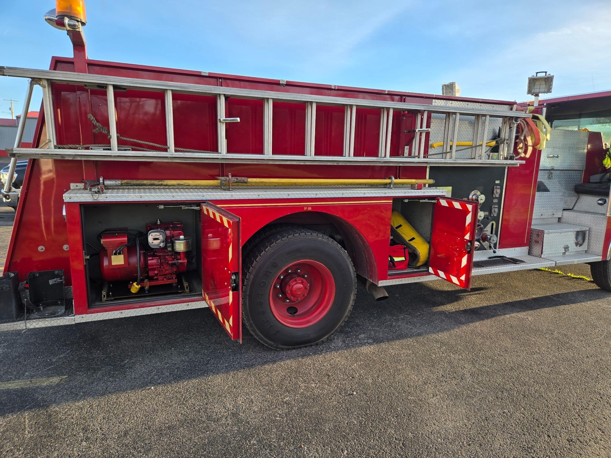 1987 Pierce Pumper - image 4