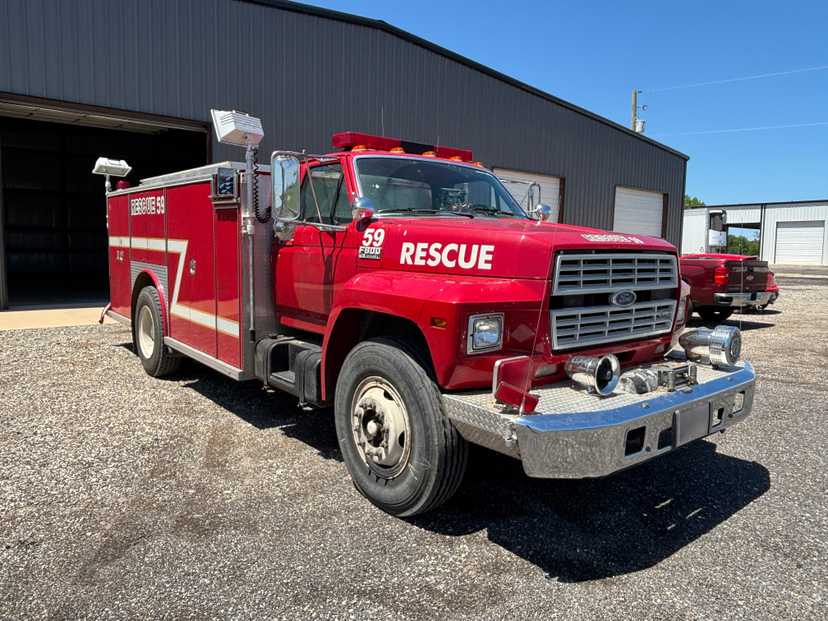 1990 Welch Ford Rescue Pumper — photo 5