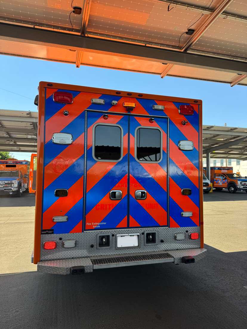 2016 International Type I Ambulance — photo 3
