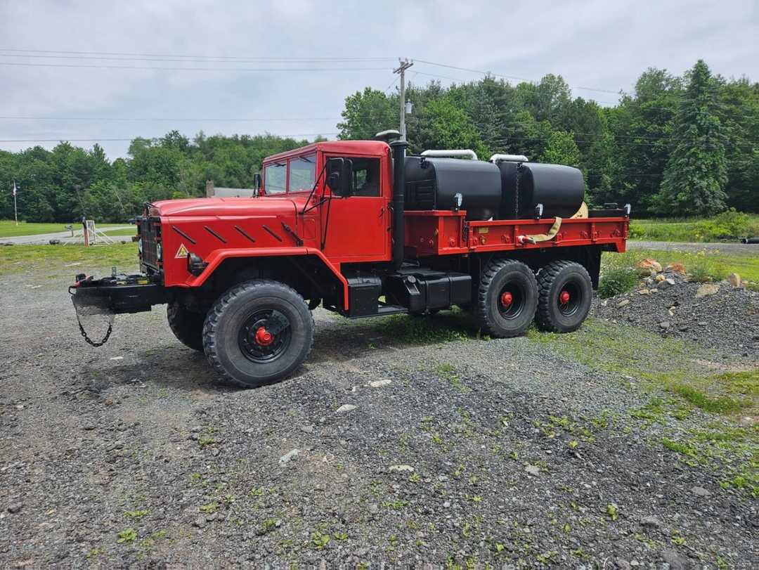 1991 BMY Brush Truck