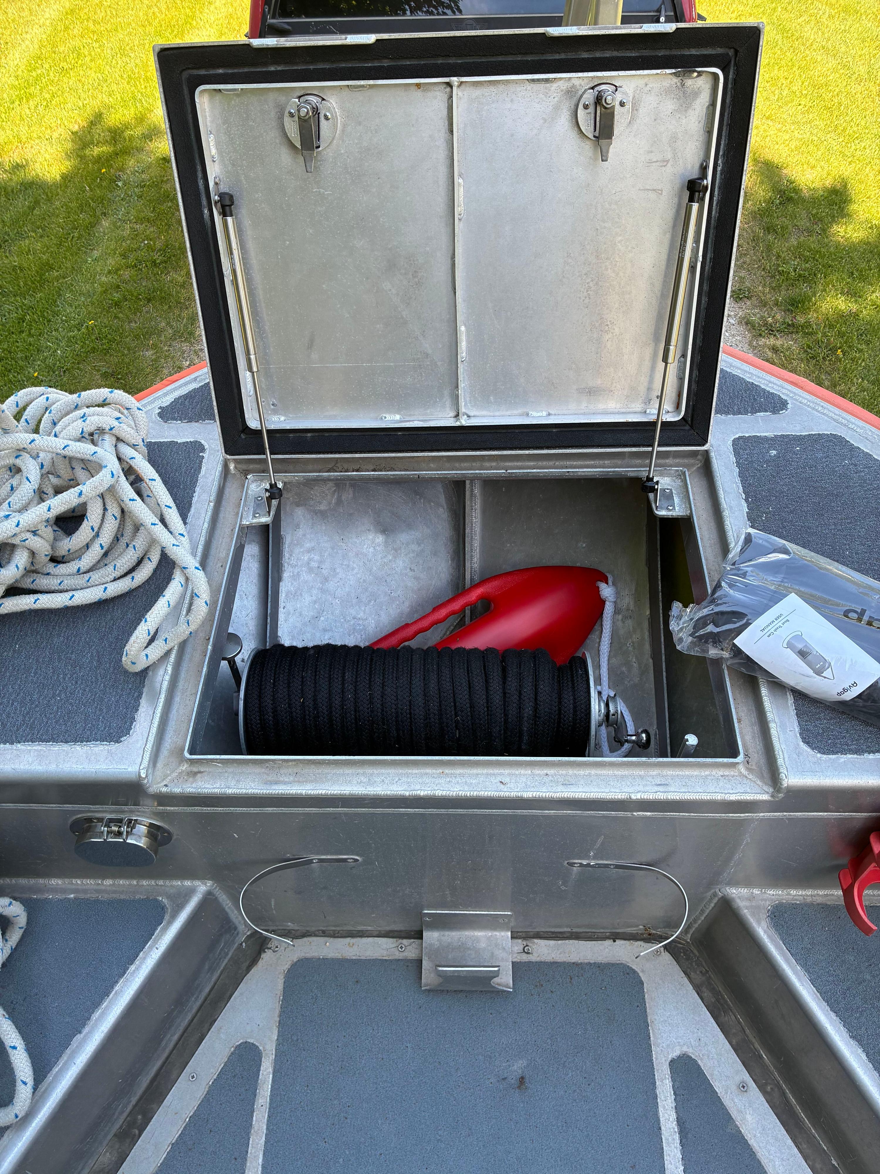 2010 Metal Shark Relentless / USCG Patrol Response Boat - image 17