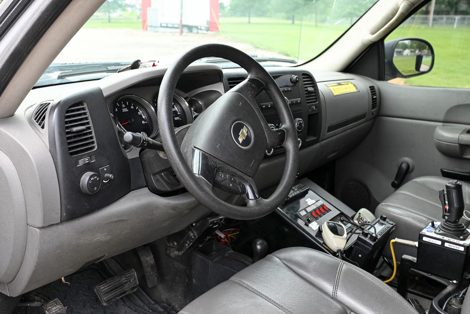 2007 Chevrolet 3500HD 4x4 Brush Truck - image 13