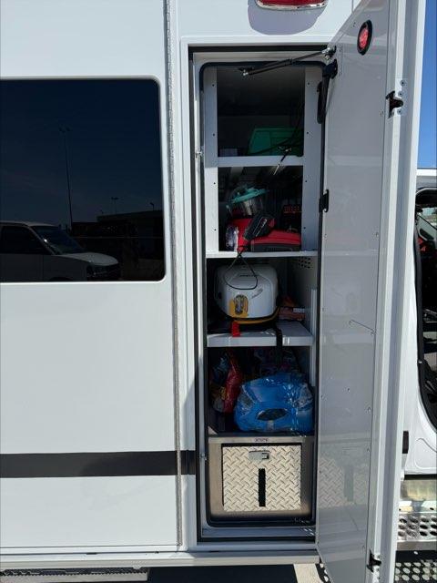 2020 Demers Ford 4x4 Type I Ambulance - image 11