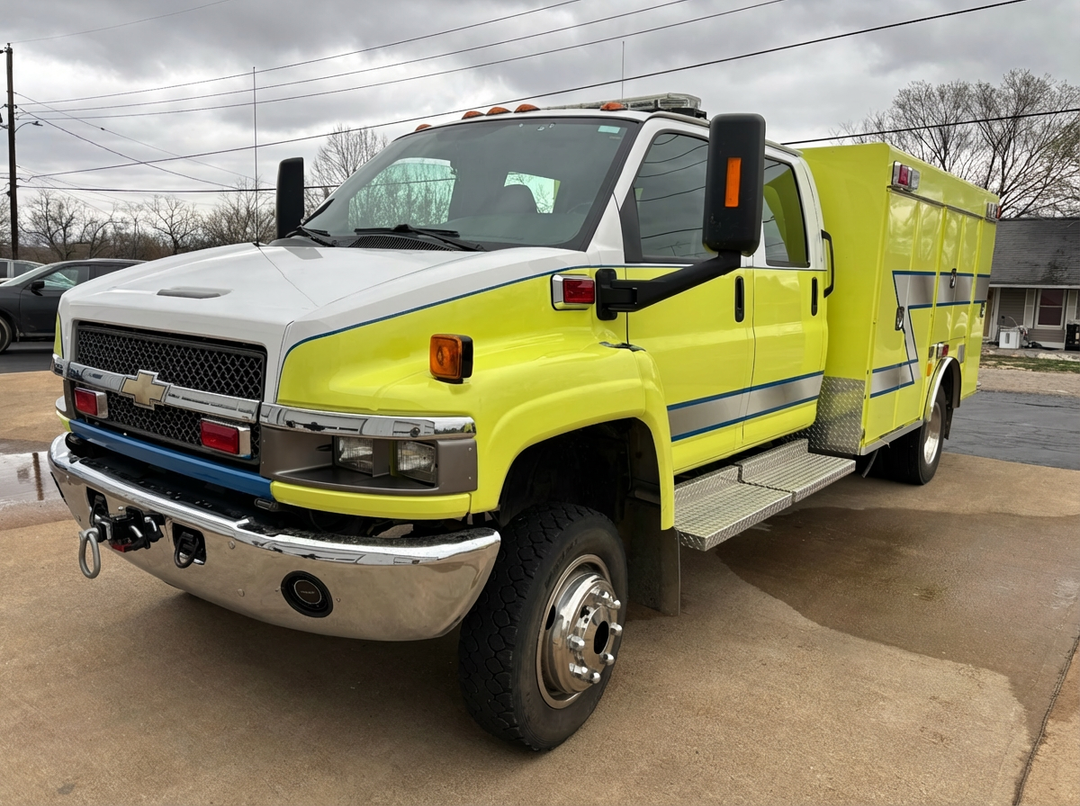 2009 Chevrolet Kodiak 5500 4x4 Squad