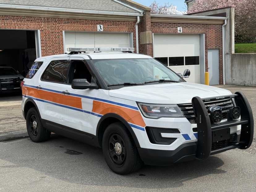 2018 Ford Explorer 4x4 Command Unit