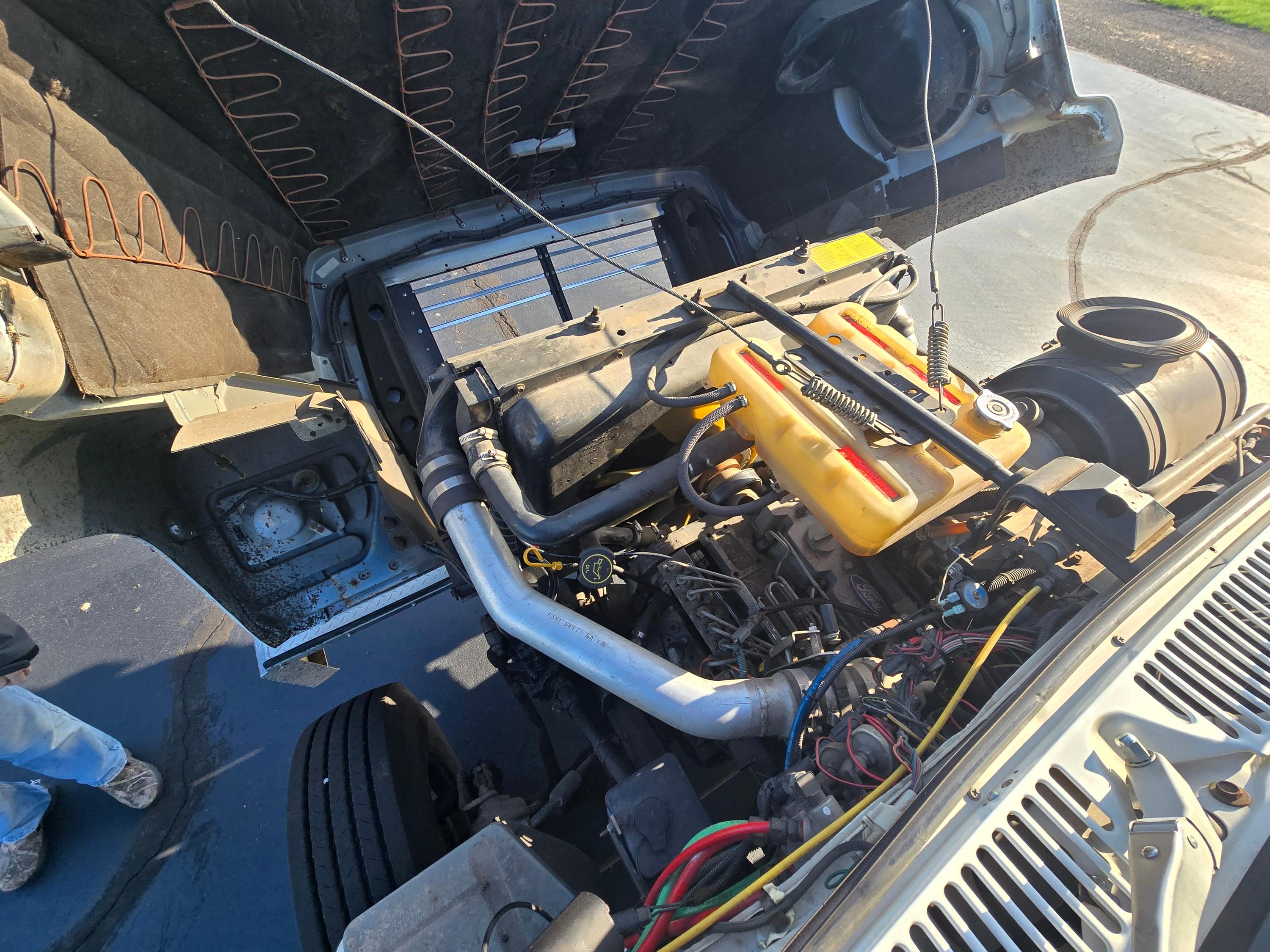 1993 Ford L8000 Pumper Tanker - image 25