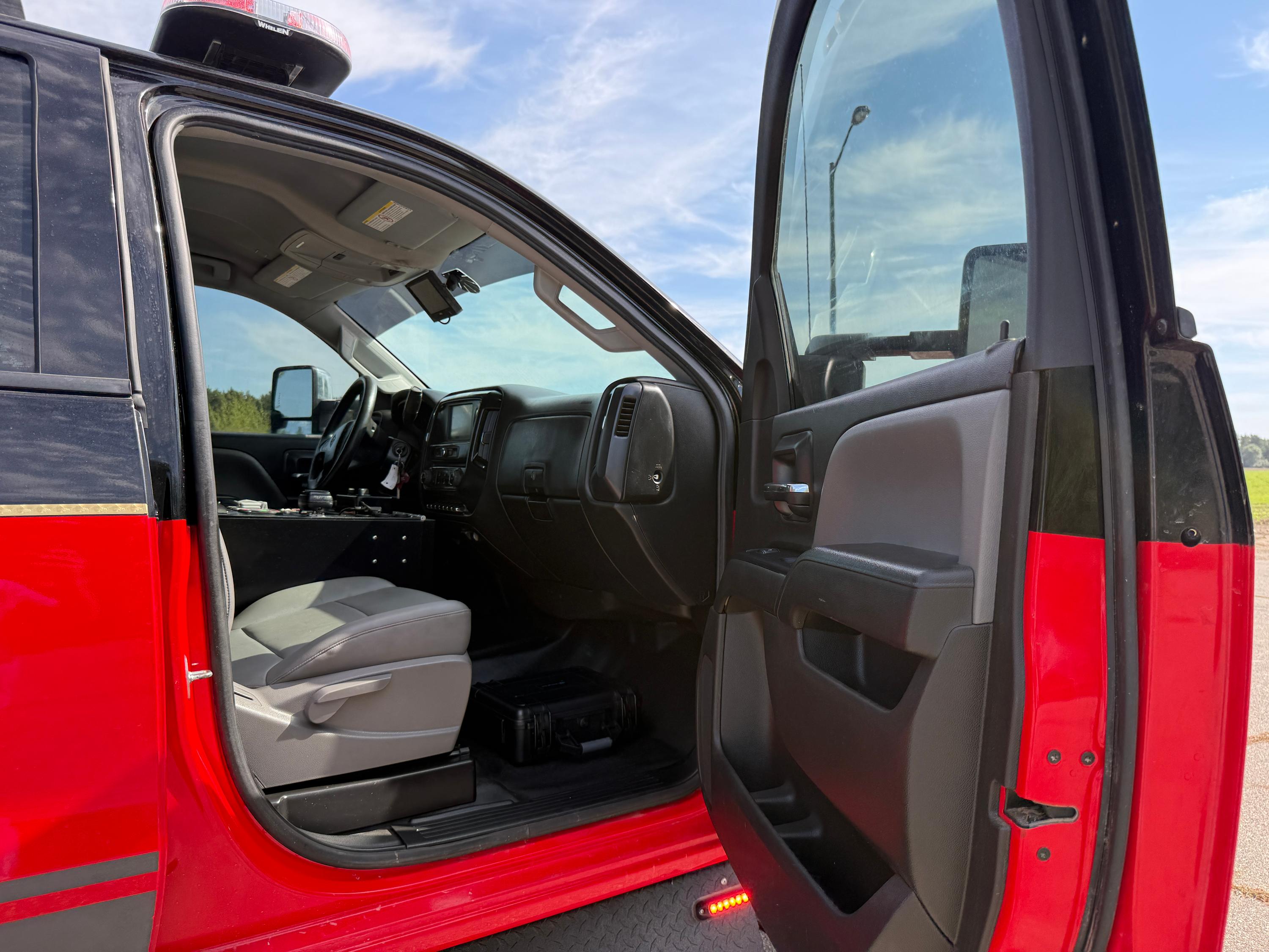 2022 Deep South International 4x4 Brush Truck - image 19