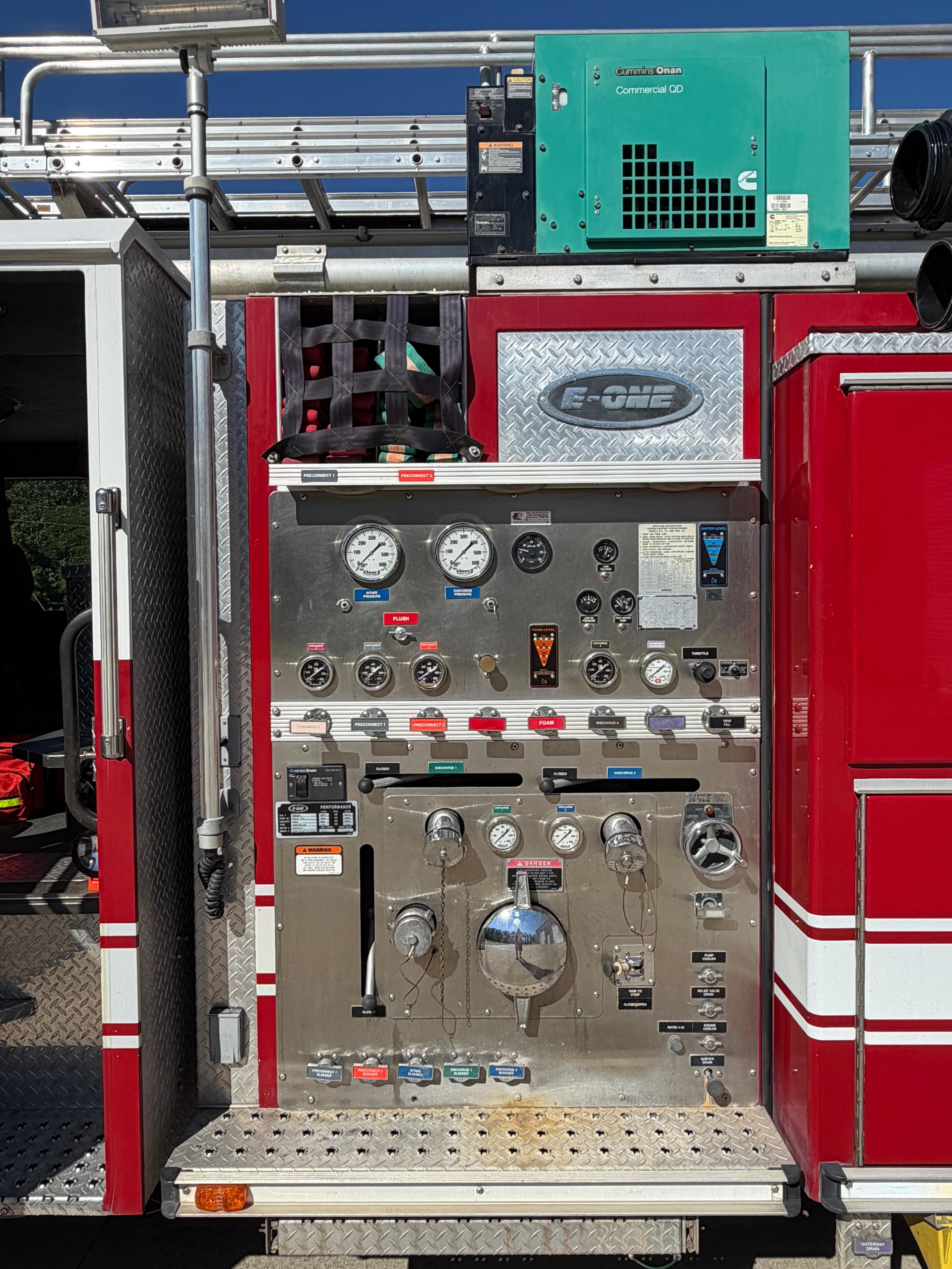 2000 E-One 50' Telesquirt - image 15