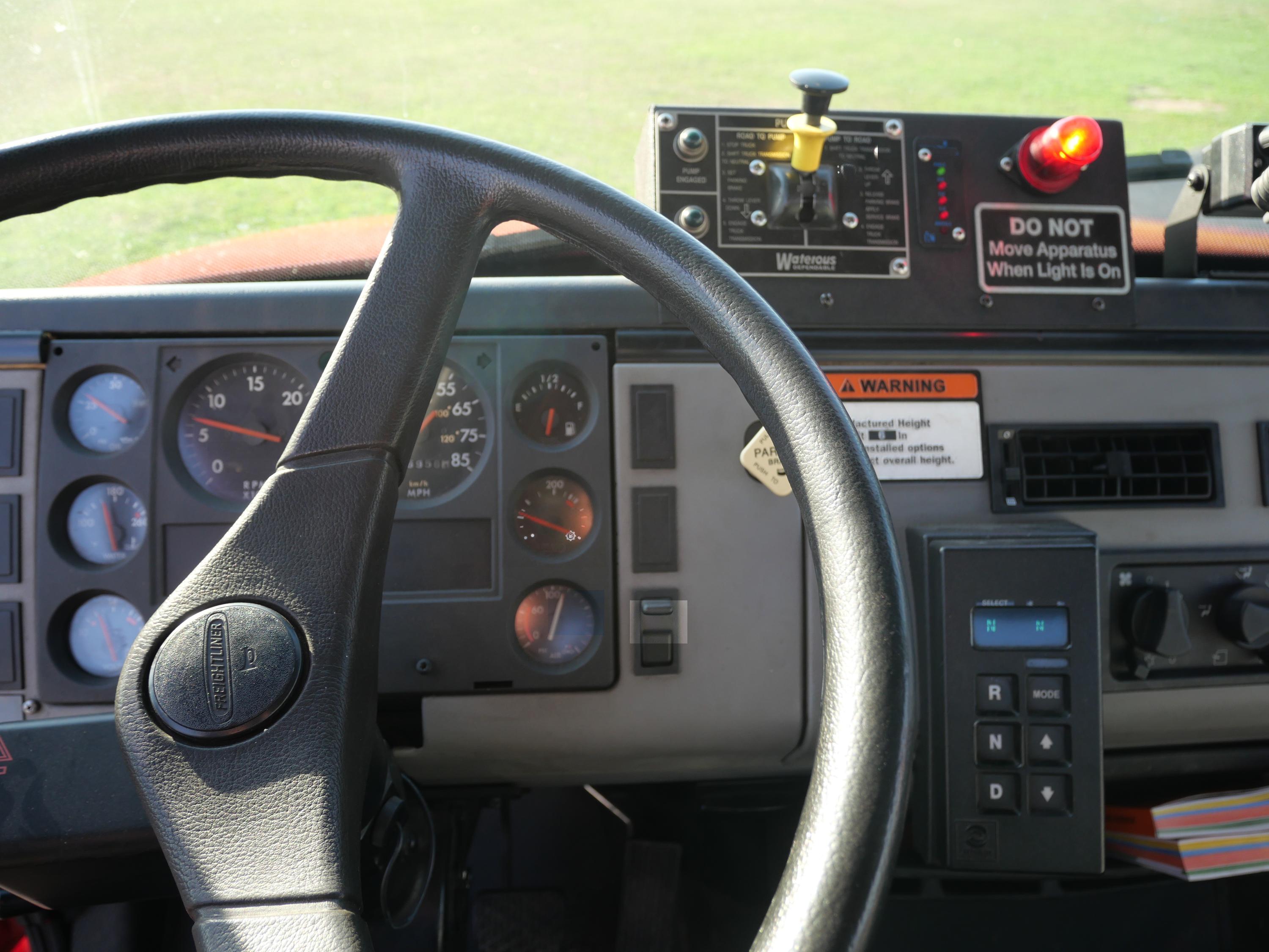 1997 Freightliner FL80 Pumper Tanker - image 21
