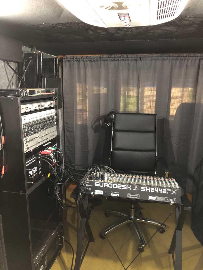 2001 Mobile Music Vehicle — photo 5