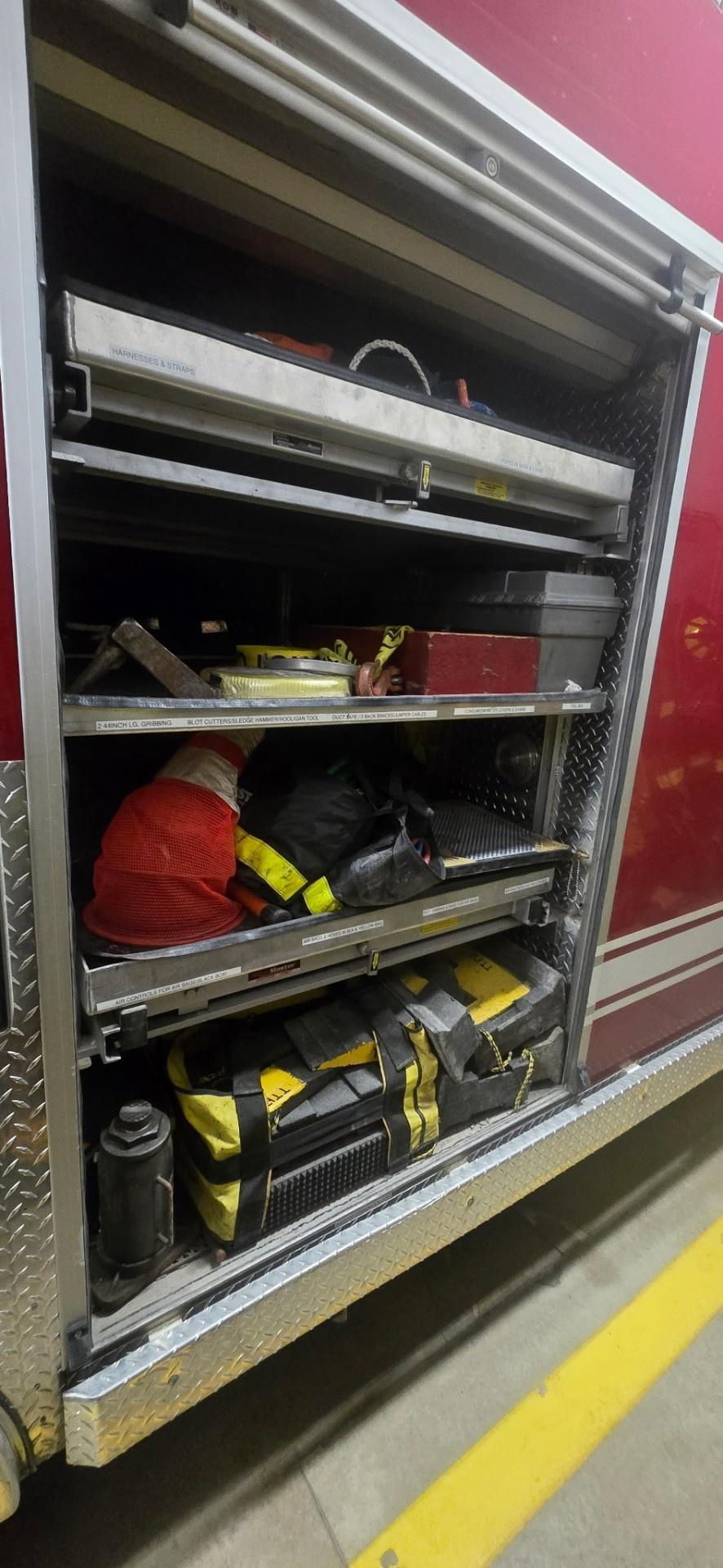 2005 Taylor Made Freightliner Heavy Rescue - image 11