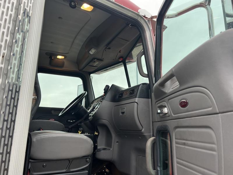 2008 Pierce Peterbilt Pumper Tanker - image 18