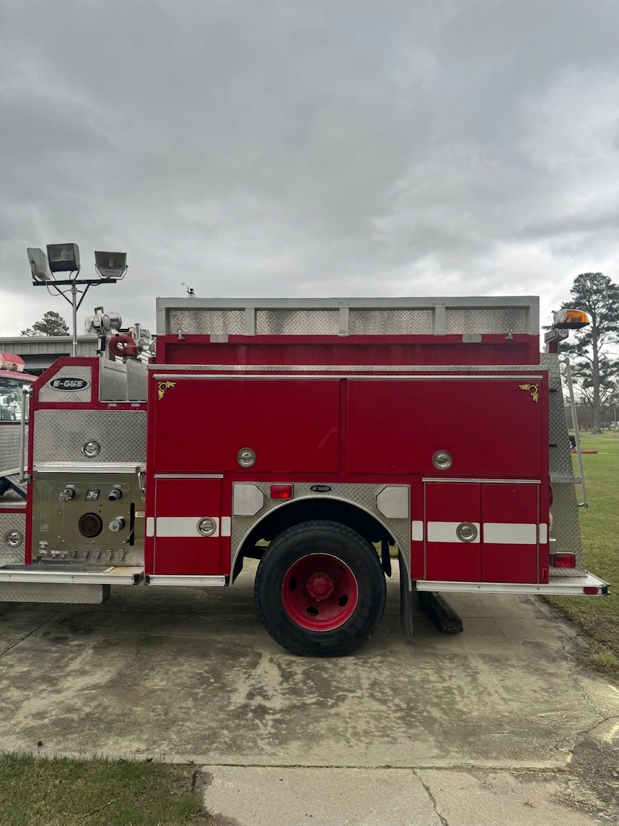 1997 E-One Ford Pumper - image 7