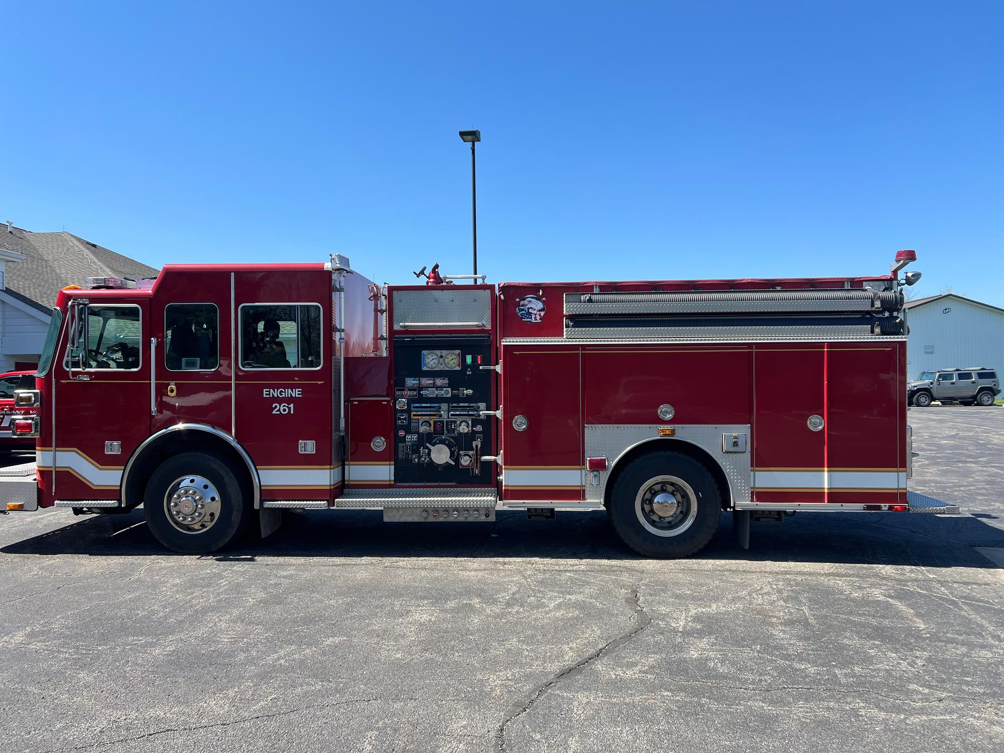 2008 Sutphen Monarch Pumper - image 3