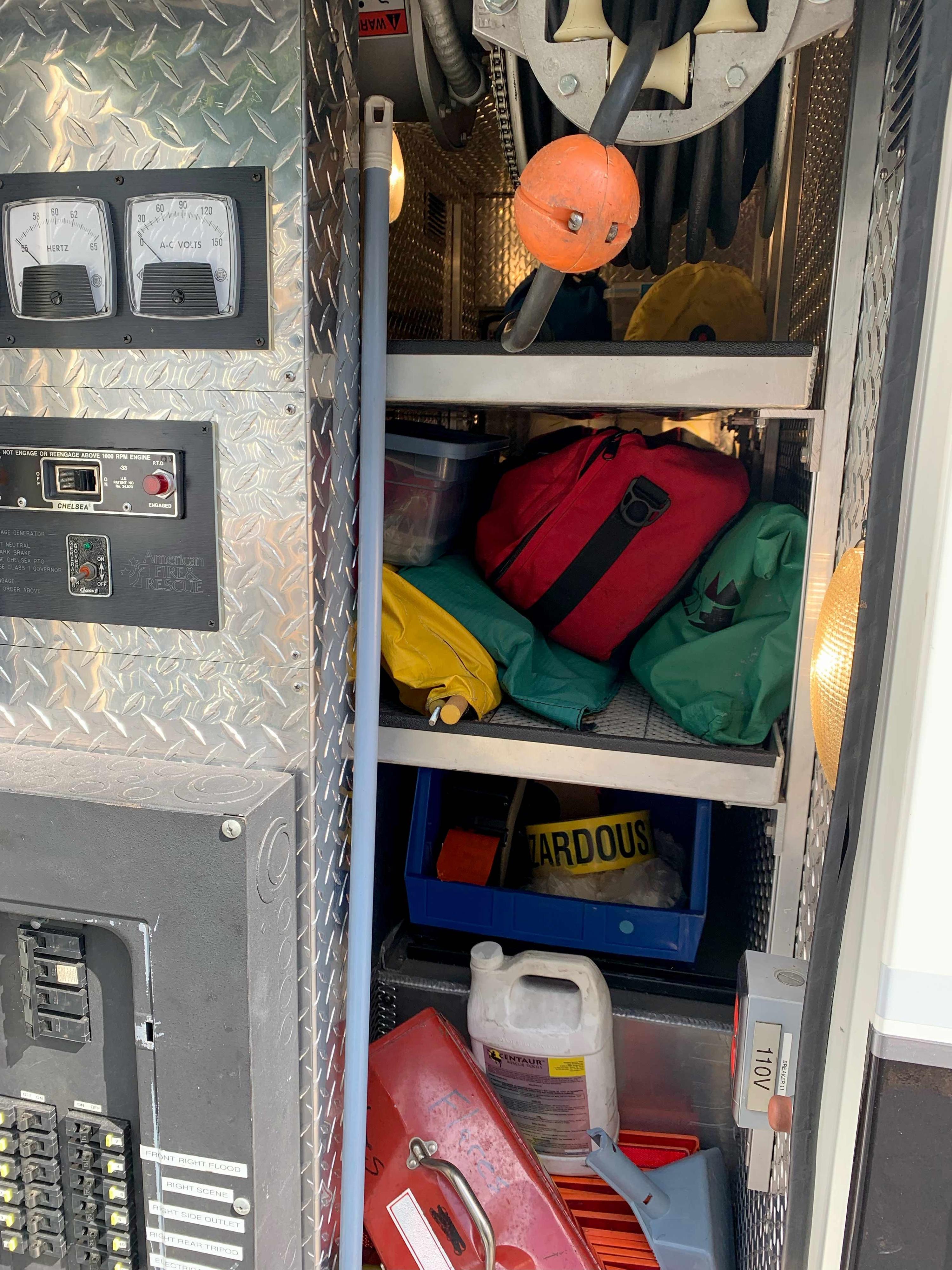 1996 Ford F600 Light Rescue - image 11