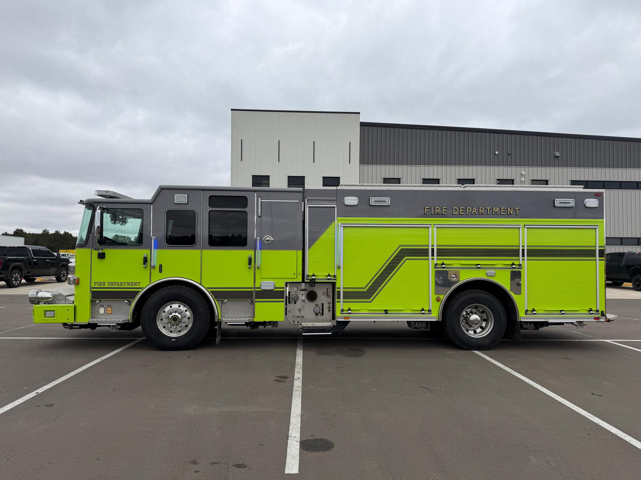 2019 Pierce ENFORCER Pumper - image 2
