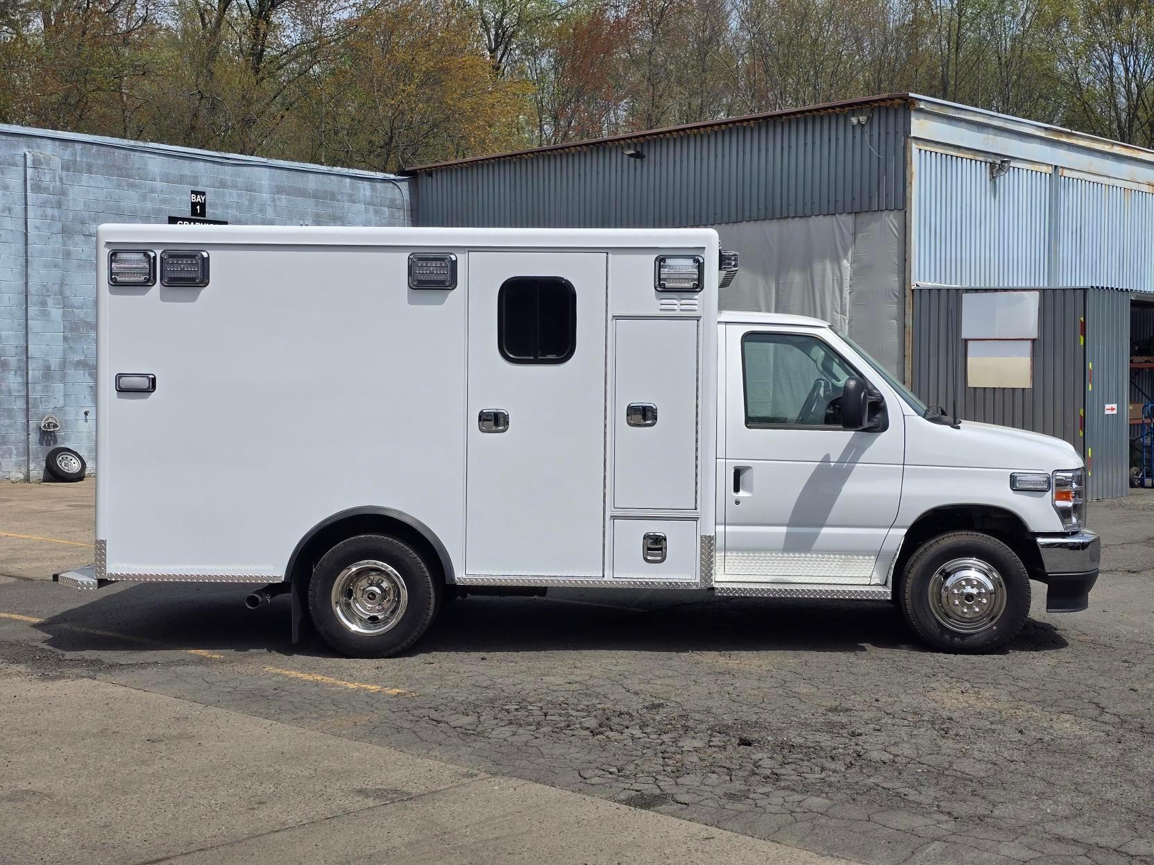 2025 AEV Ford Type III Ambulance - image 5
