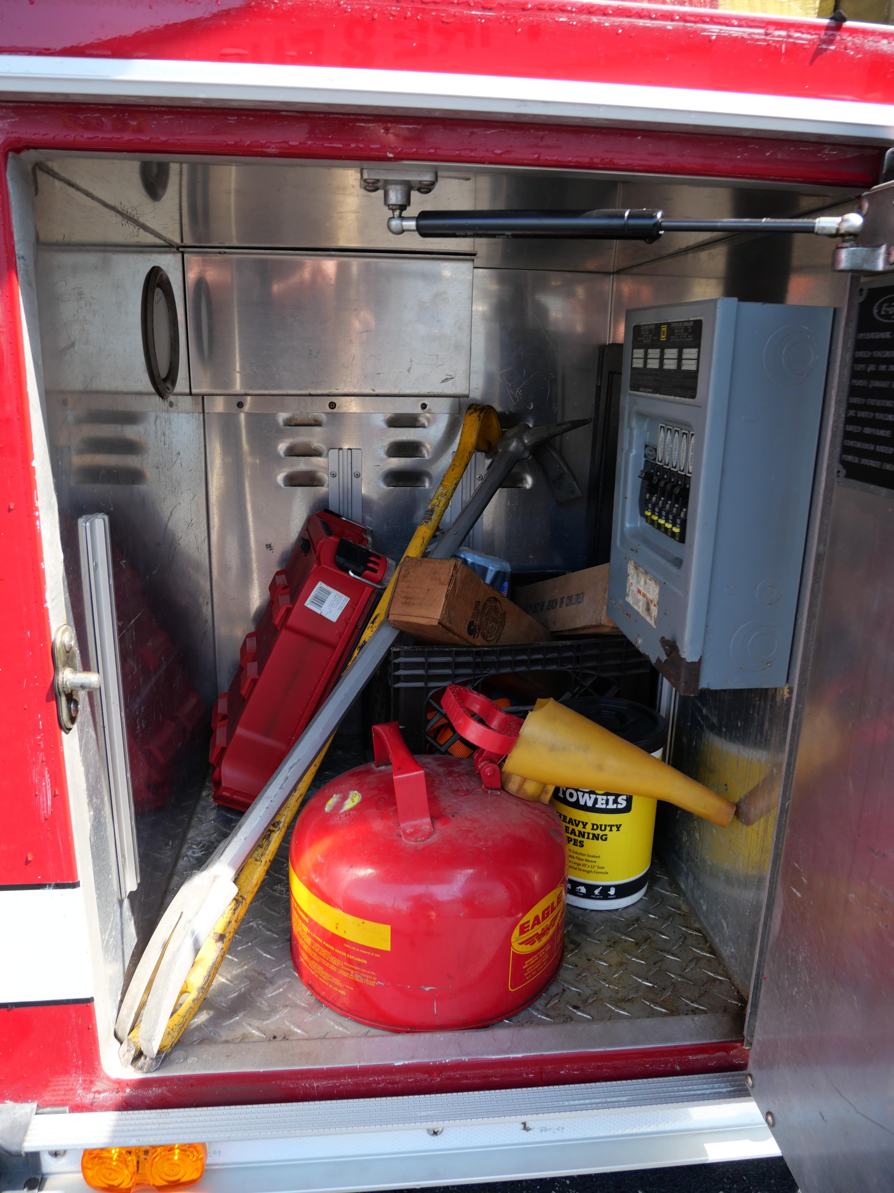 2000 E-One International Pumper - image 54