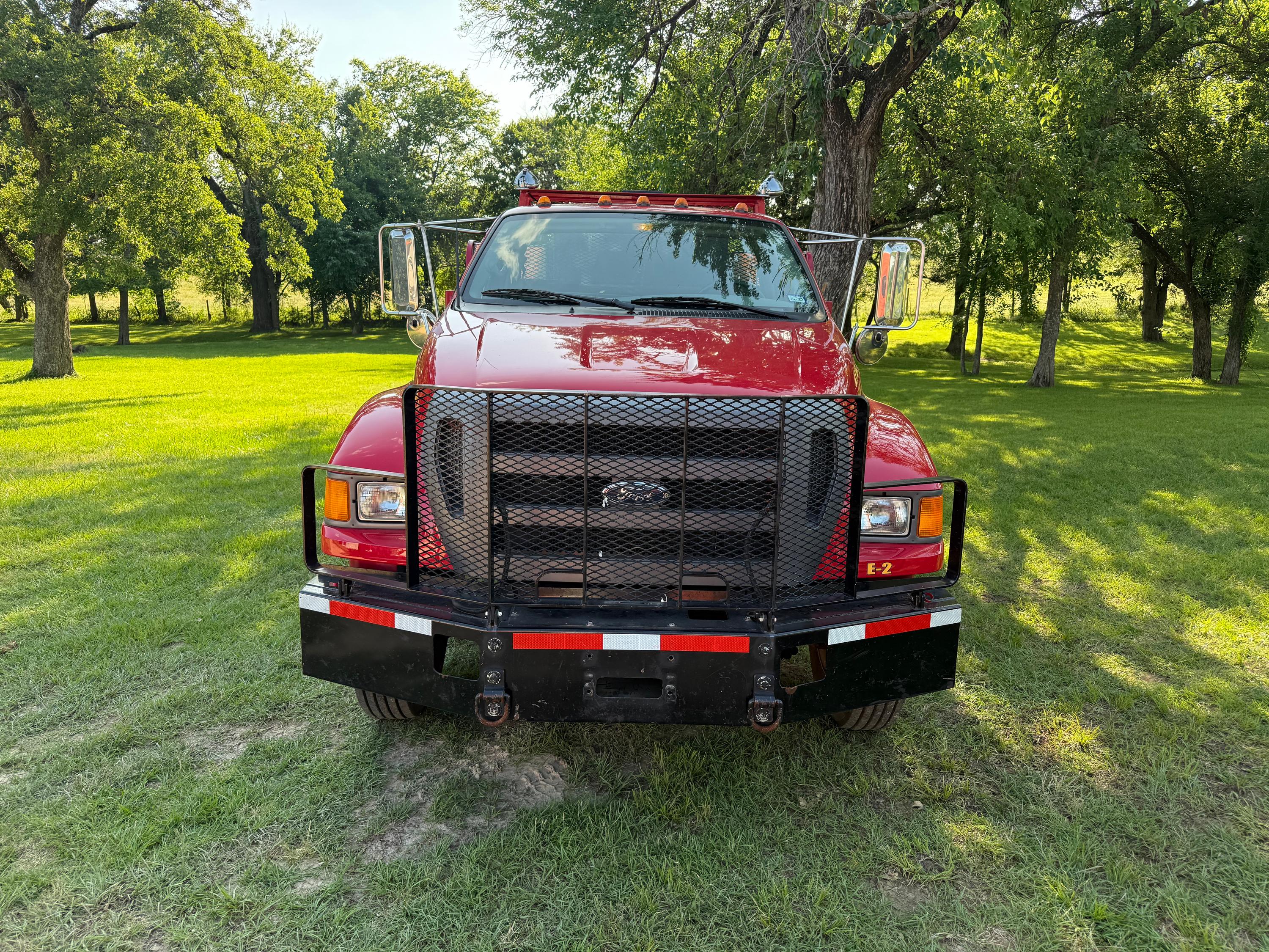 2004 Ford Brush Truck - image 1