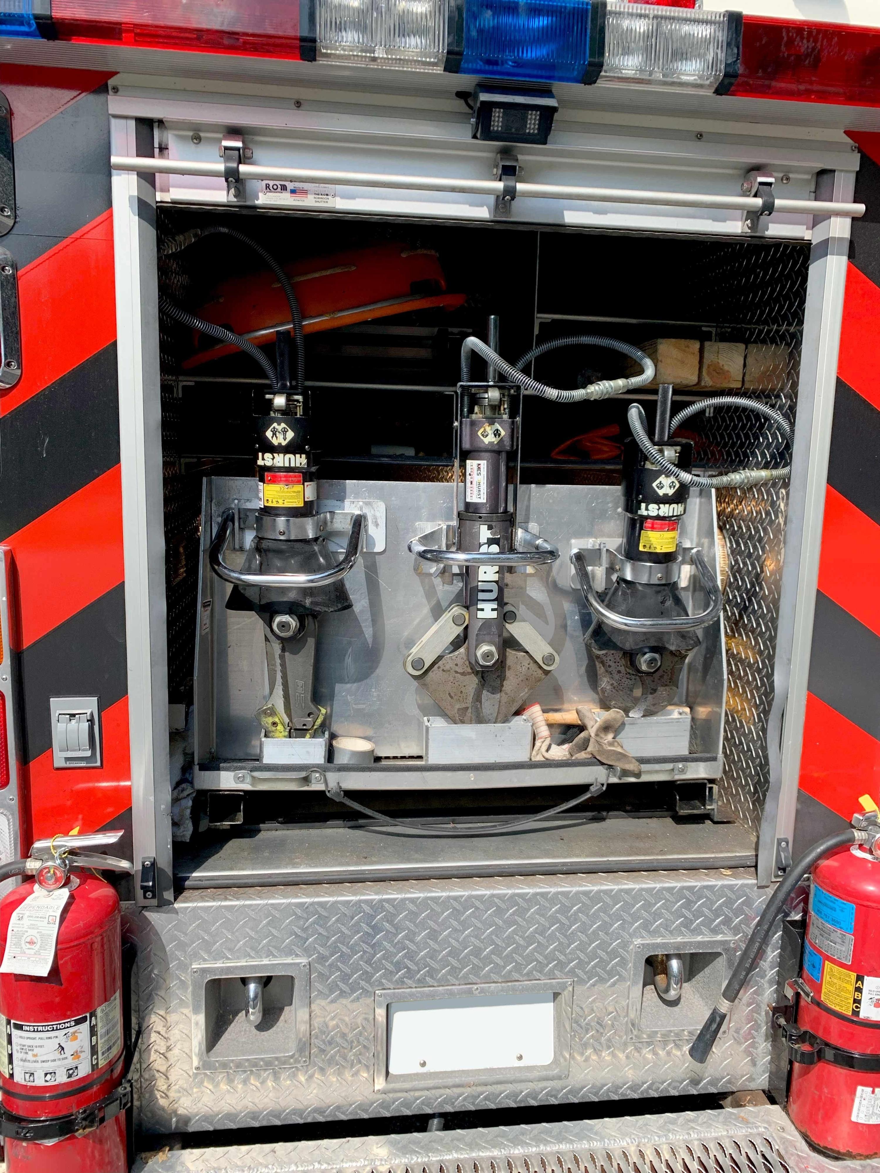 1996 Ford F600 Light Rescue - image 10