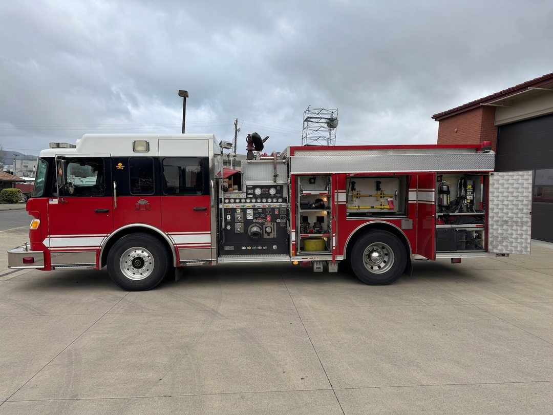 2006 Rosenbauer Spartan Pumper