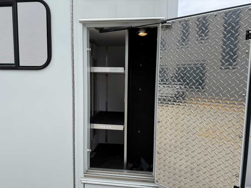 2022 Osage Ford Type III Ambulance — photo 8