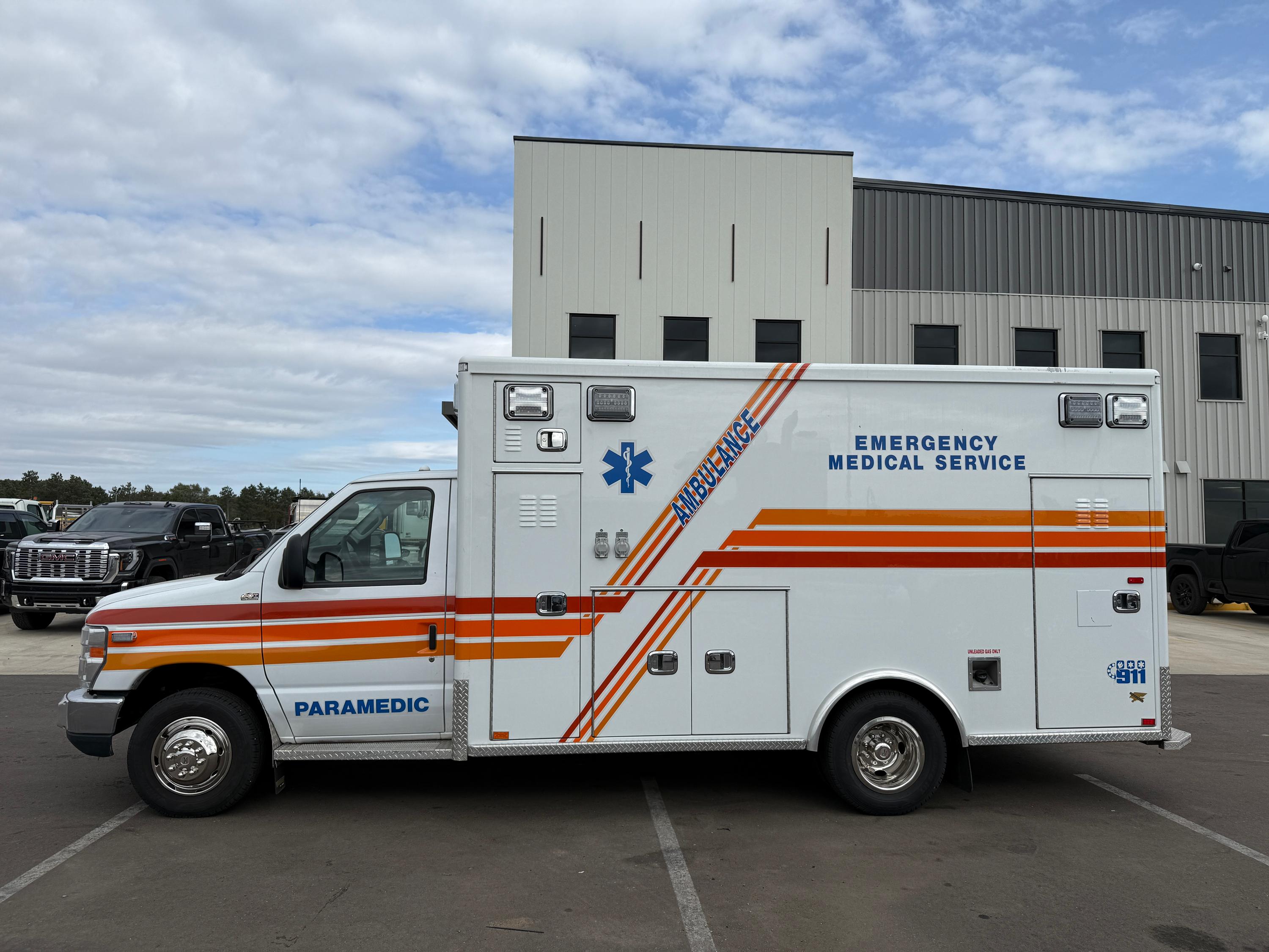 2023 AEV Ford Type III Ambulance - image 7