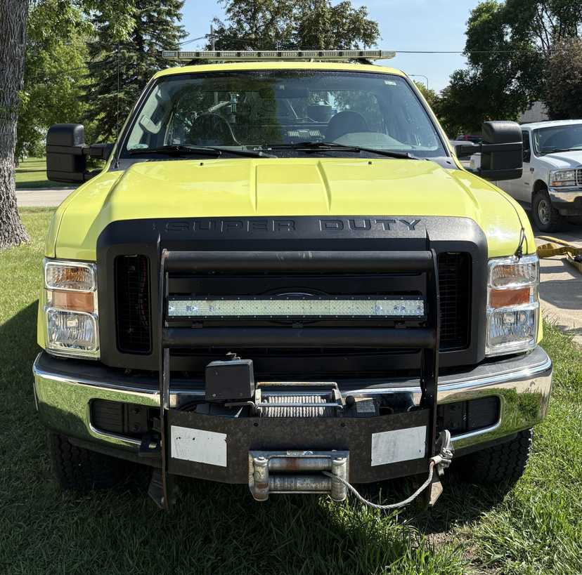 2008 Ford F-350 4x4 Brush Truck — photo 3