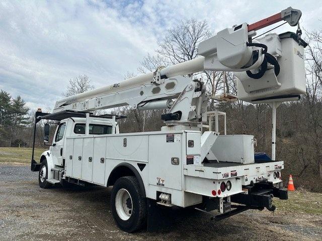 2019 Freightliner M2 Bucket Truck w/ Altec AT67 Boom (72 ft) - image 6