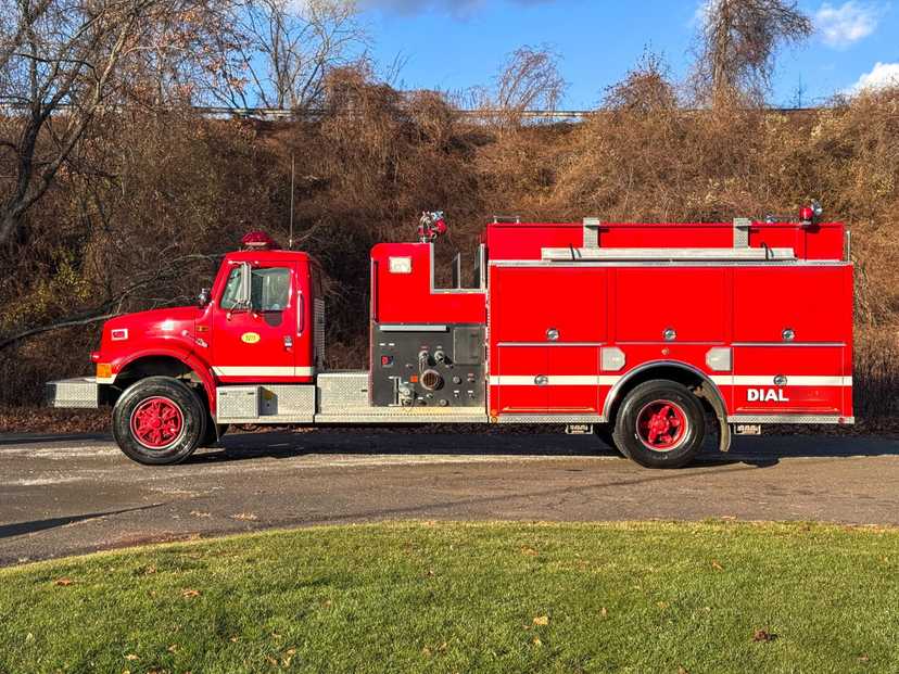 1997 Darley International Pumper Tanker — photo 2